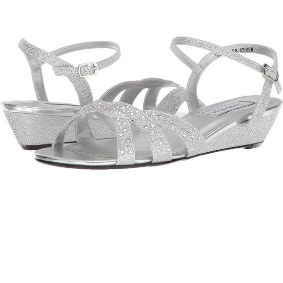 Benjamin Walk Shoes - Benjamin Walk Touch Ups Elegant Silver Strappy Wedge Sandals - NWOT